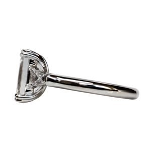 Alternative view of Emerald Cut Tapered Baguette Trinity (8 Prongs)