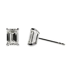 Emerald 4 Prong Classic