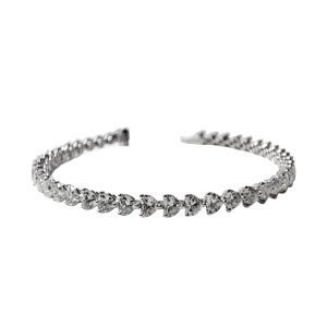 Heart Shaped Classic 3 Prong