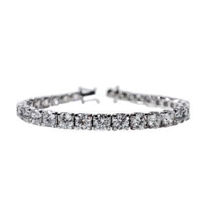 Round Diamond Classic Square Prong