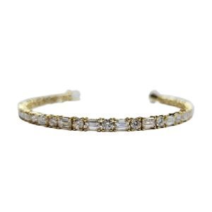 Emerald Cut and Round Brilliant Classic